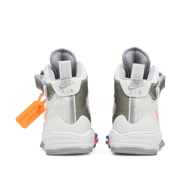 2022 NEW WITH BOX
Off-White x Air Force 1 Mid 'White' men’s size 10 - Picture 8 of 11
